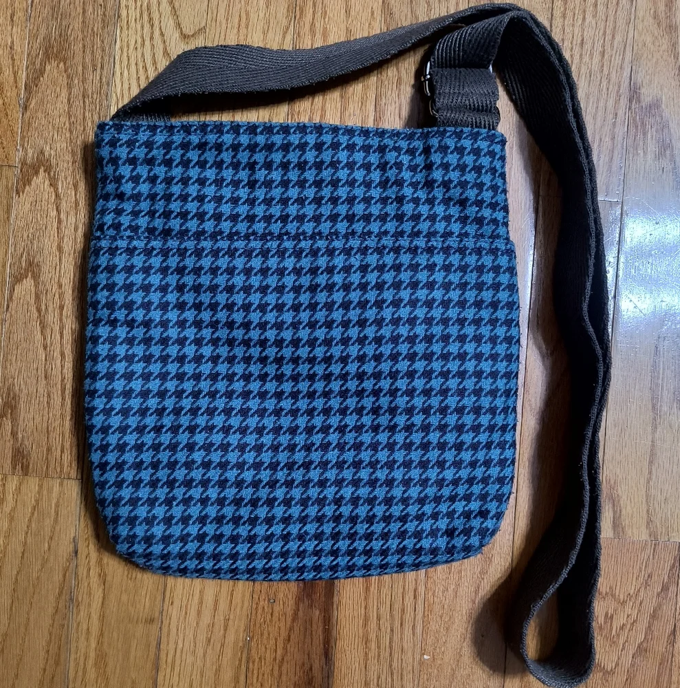 3/$10⭐ Thirty-One crossbody bag purse, blue/navy/brown hounds tooth - Picture 7 of 11